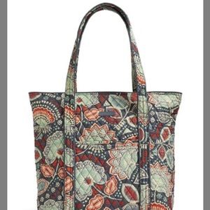 Vera Bradley Tote
